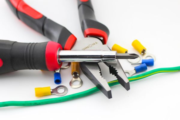 Trouver du matériel électrique pas cher sur elecmarq